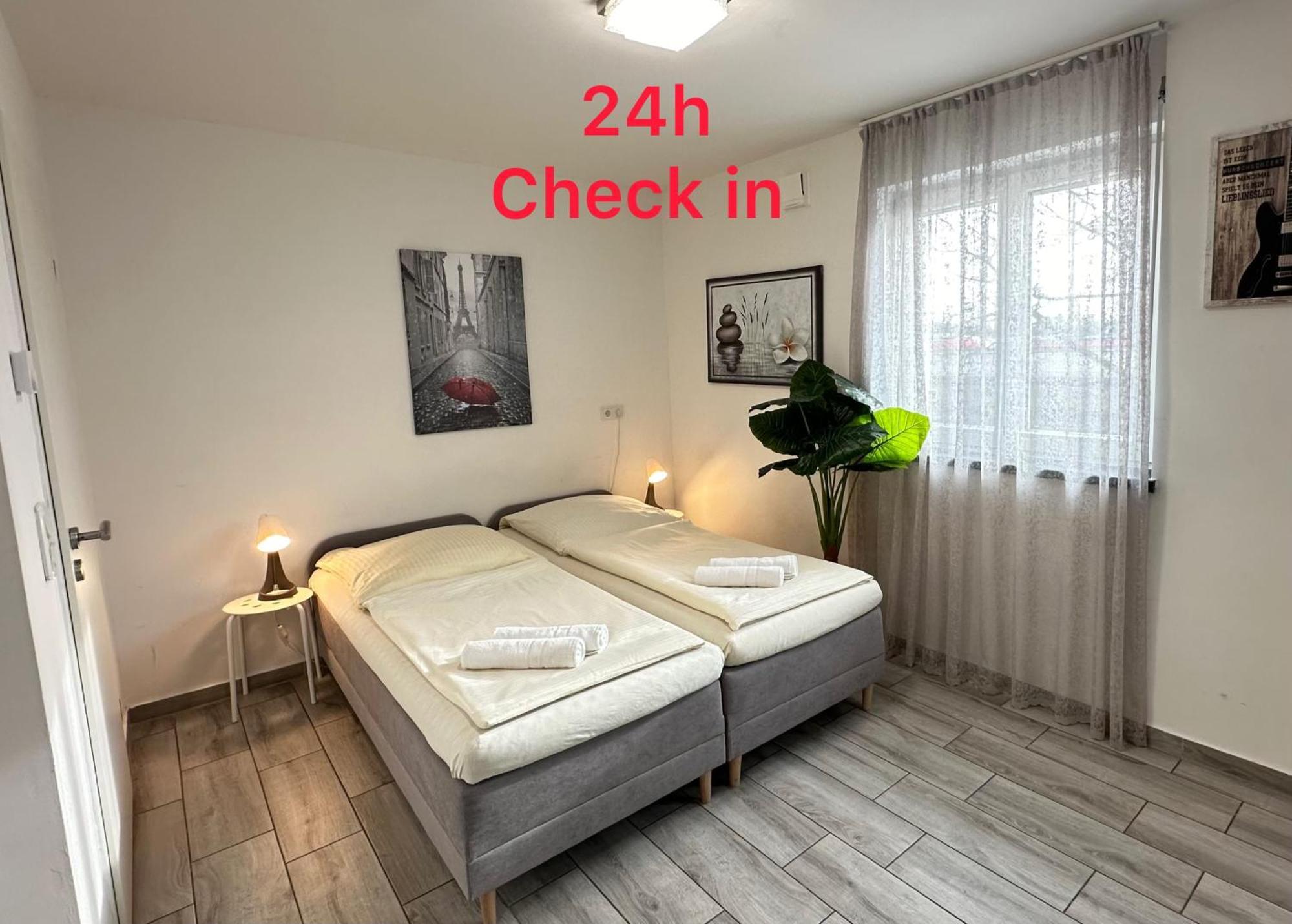 Modern Living Studio Kueche Netflix Inklusive Top Lage Neurenberg Buitenkant foto